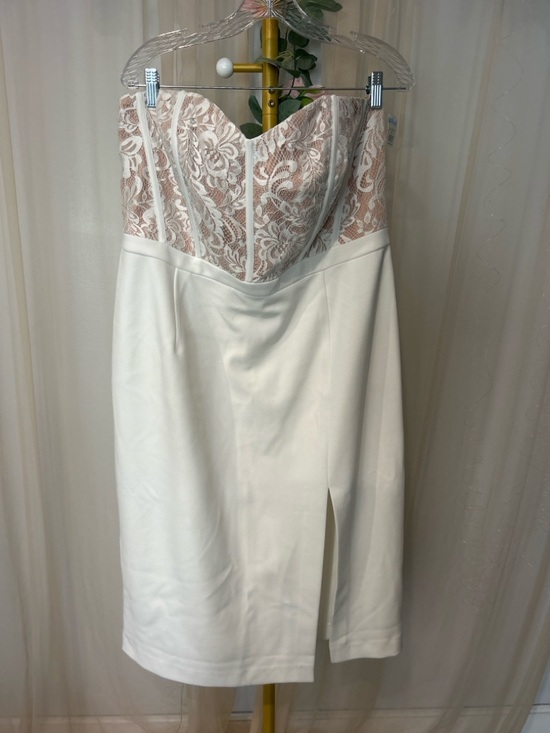 City Chic Ivory Strapless Lace Dress Corset Midi Wedding Bridal Shower Formal - Picture 4 of 6